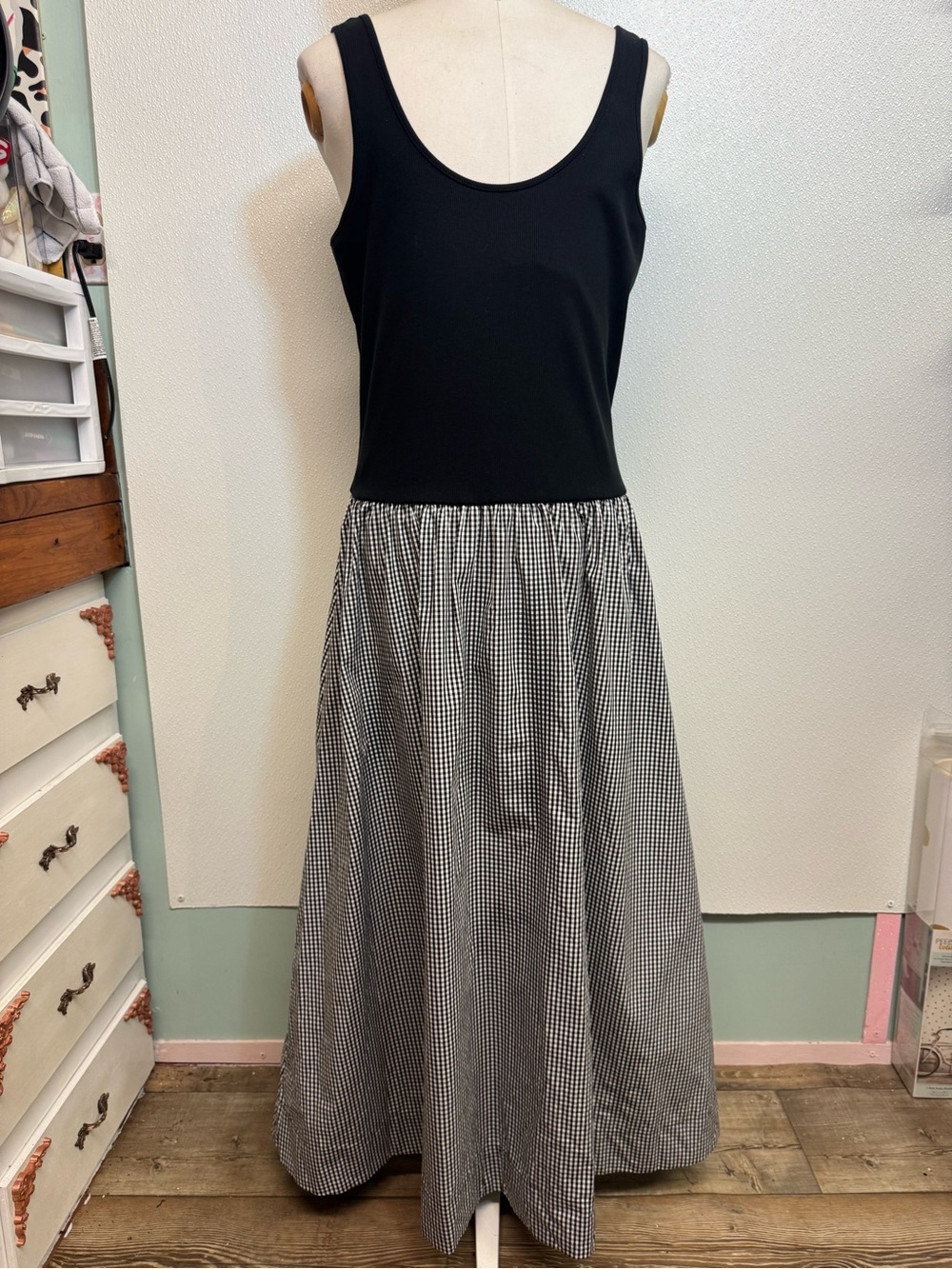 GAP Black Tank Top Dress Black & White Gingham Sz XL (D-59)